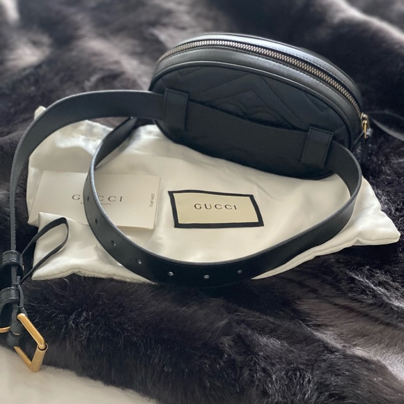 Gucci GG Matelasse Leather Belt Bag - Picture 6 of 9